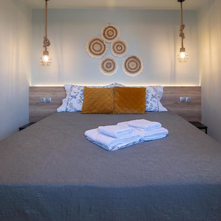 Olea Apartments Palioura 埃帕诺米 外观 照片