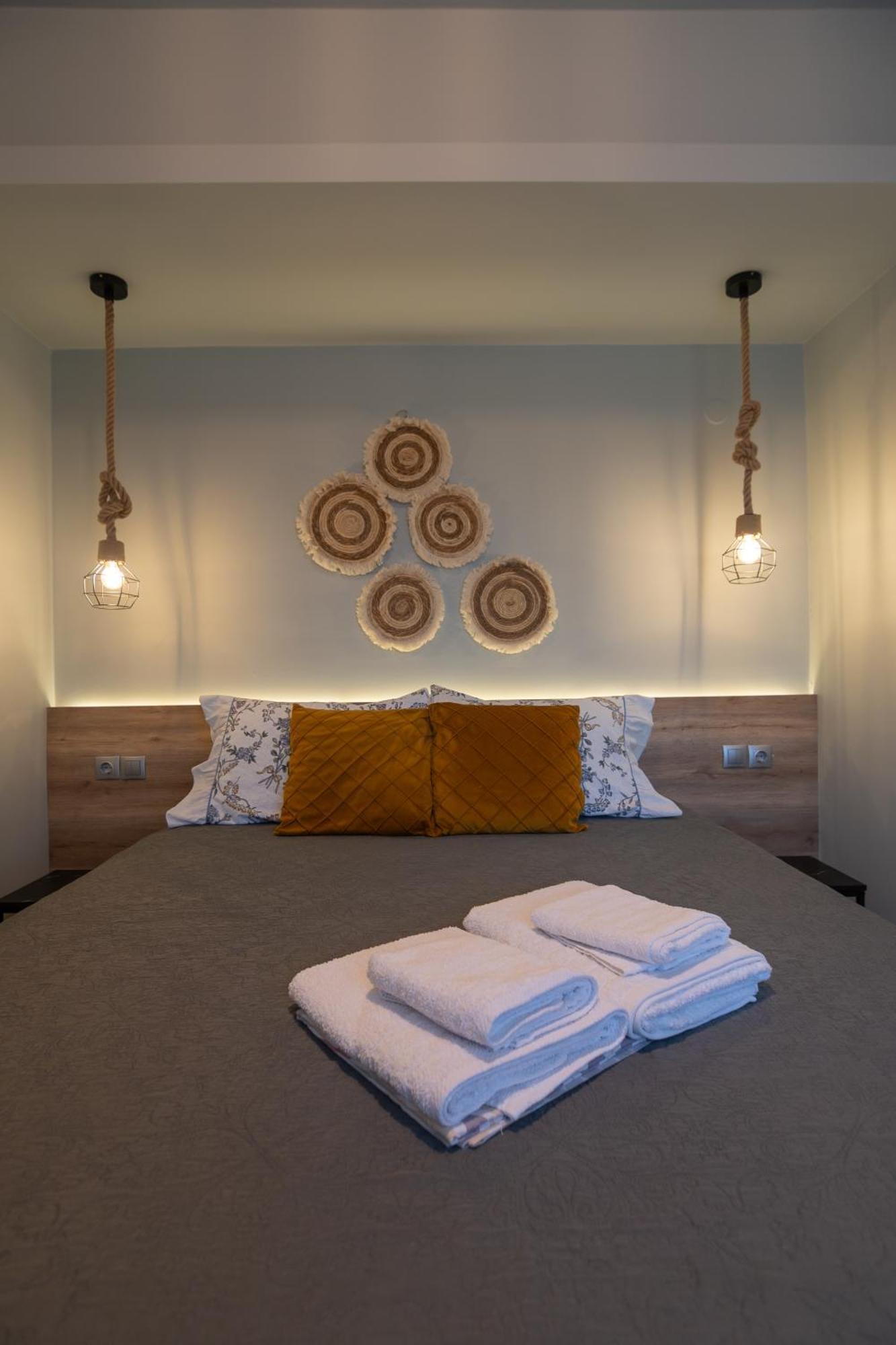 Olea Apartments Palioura 埃帕诺米 外观 照片